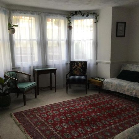 Garden Flat 1 Bed and Breakfast Llandudno Eksteriør billede